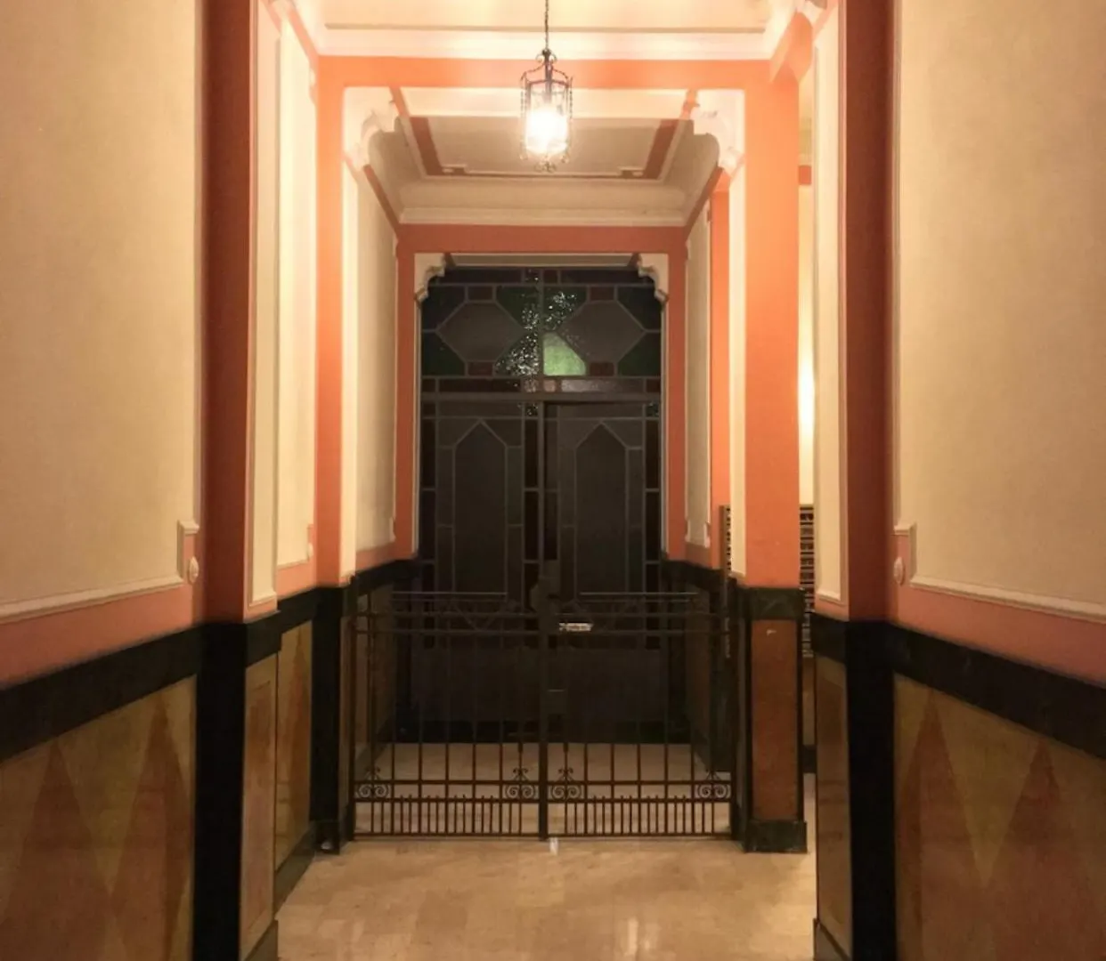 Apartment Piccolo Love Nest In Milan